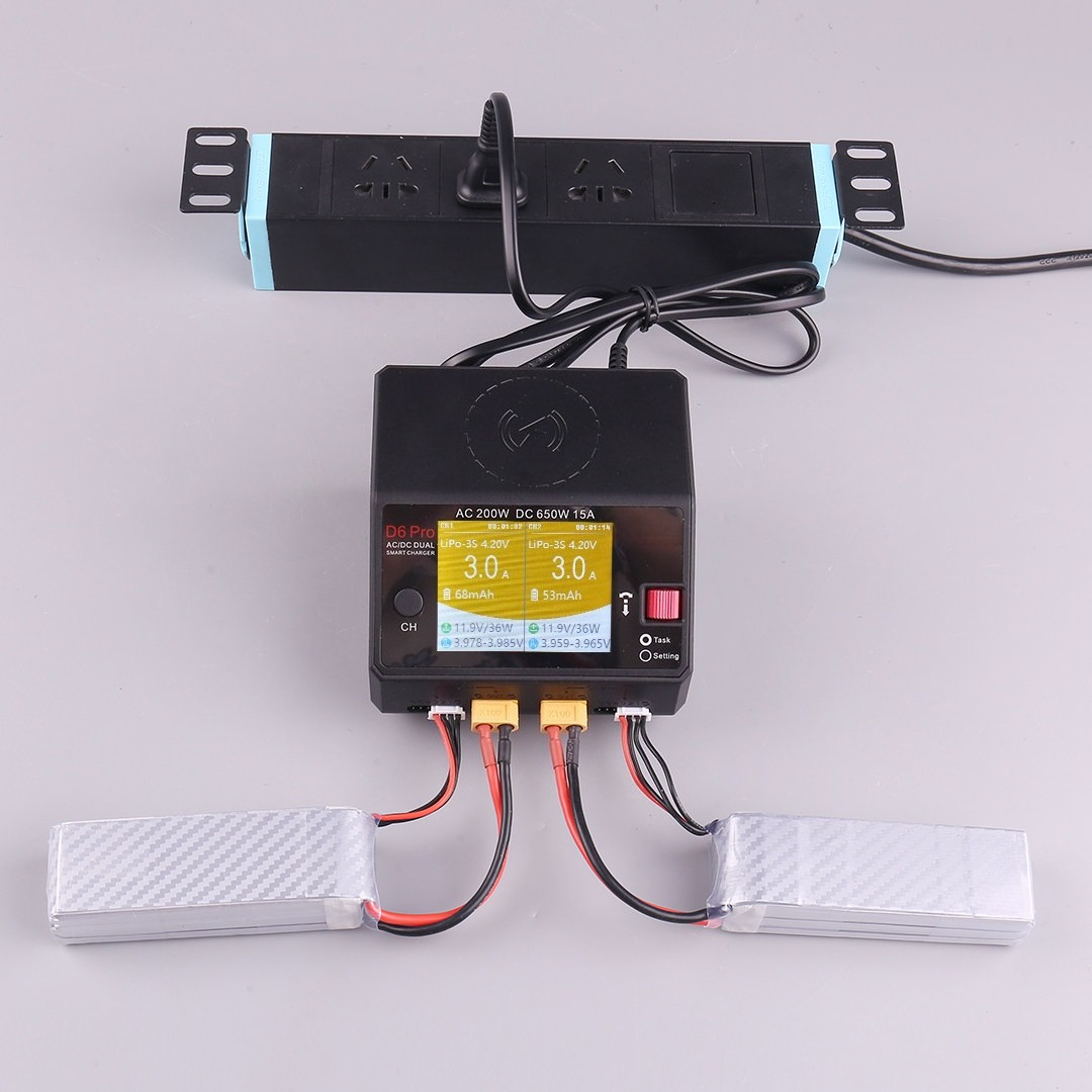 เครื่องชาร์จแบตเตอรี่อัจฉริยะ, - Drone Battery Charger บทวิจารณ์และราคา